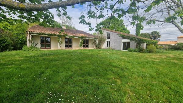 Maison à vendre Échiré
