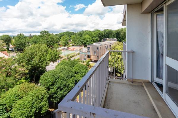 Superbe vue pour ce 2 pièces de 47 m² avec balcon et parking