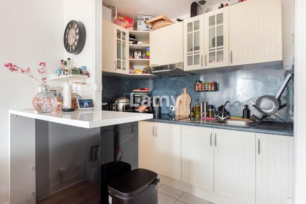 Superbe vue pour ce 2 pièces de 47 m² avec balcon et parking
