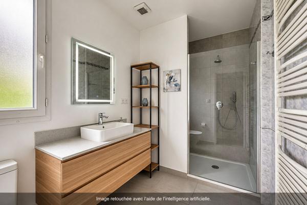 Maison Lavarenne 7 pièces 195 m² habitable / 245m² utile