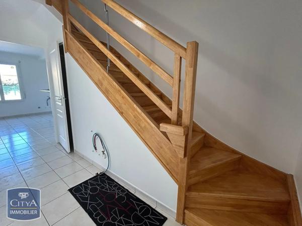 Maison à louer 4 pièces 93.21m² Le Mans (72000)