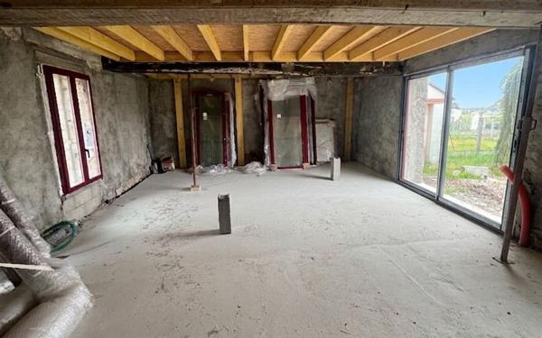 Maison à vendre    3 pièces • 75 m2 Mardié