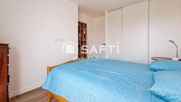 Proche centre-ville et plages