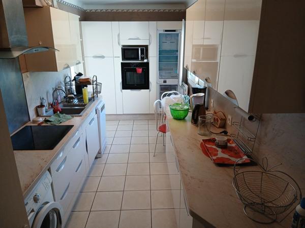 Ste Tulle, villa de 4 pièces avec véranda et garage