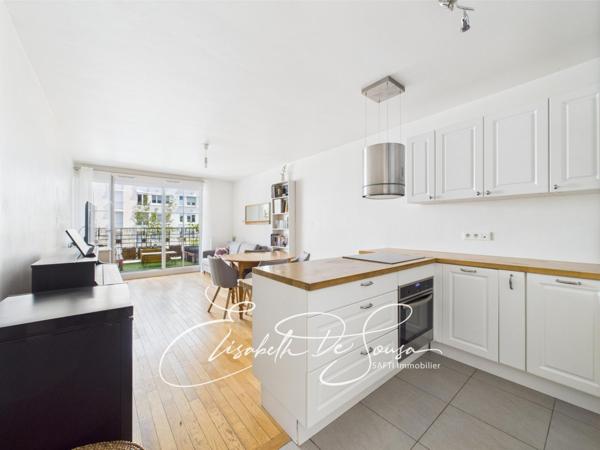 Bel appartement dans résidence récente