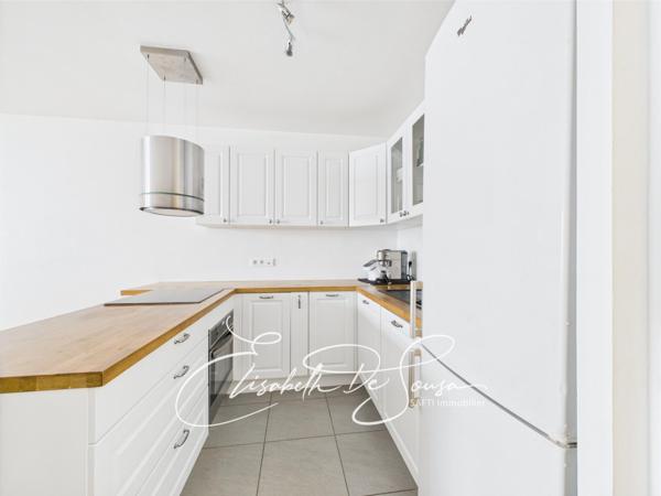 Bel appartement dans résidence récente