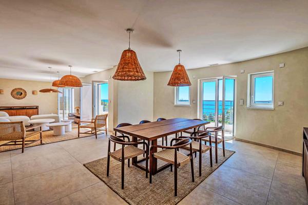 Les Issambres (83380) Villa vue mer panoramique 5 chambres entièrement rénovée.