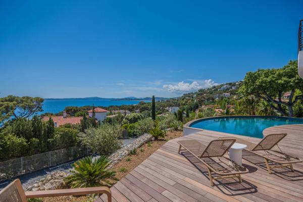 Les Issambres (83380) Villa vue mer panoramique 5 chambres entièrement rénovée.