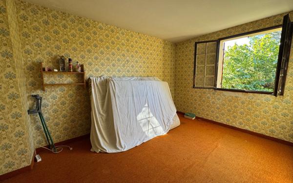 Maison à vendre    5 pièces •  Carpentras