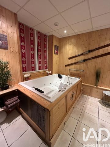 Murs commerciaux  à vendre 147 m² Mont-Dore