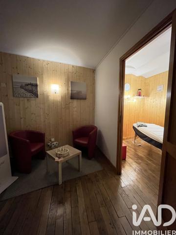 Murs commerciaux  à vendre 147 m² Mont-Dore