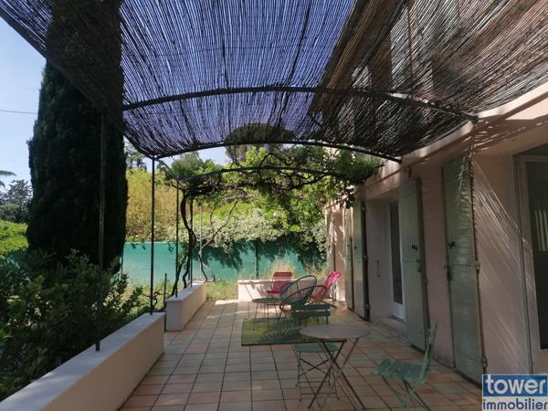 Villa familiale 5 pièces – 143 m² – Les Angles, secteur recherché