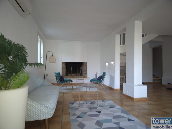 Villa familiale 5 pièces – 143 m² – Les Angles, secteur recherché