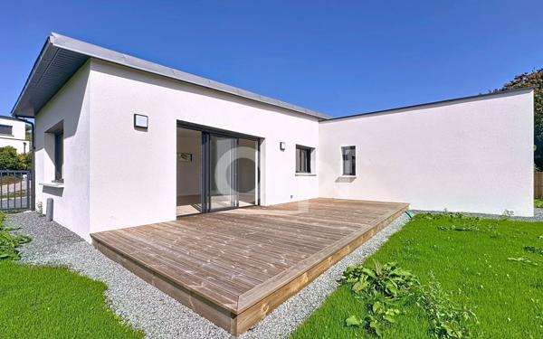 Maison à vendre    4 pièces •  Lannilis