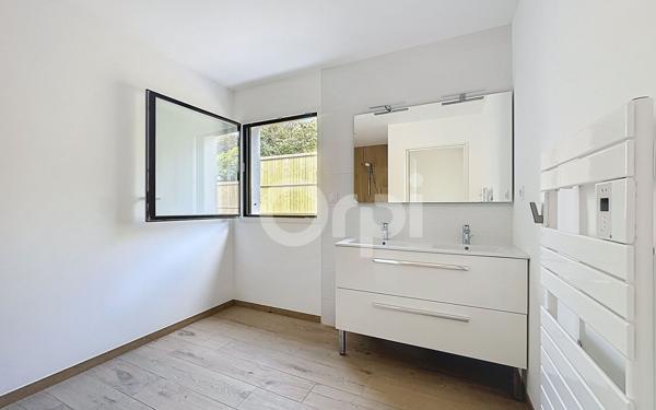 Maison à vendre    4 pièces •  Lannilis