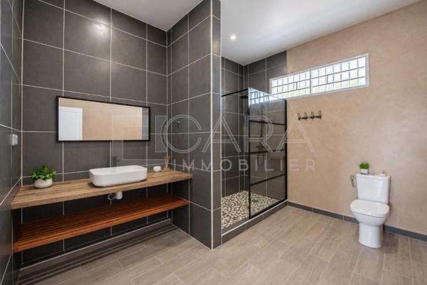 Location Appartement 4 Pièce(s) REMIRE-MONTJOLY (97354) 1 937 €