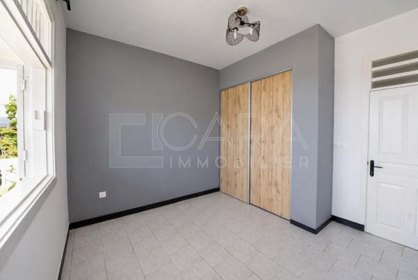 Location Appartement 4 Pièce(s) REMIRE-MONTJOLY (97354) 1 937 €