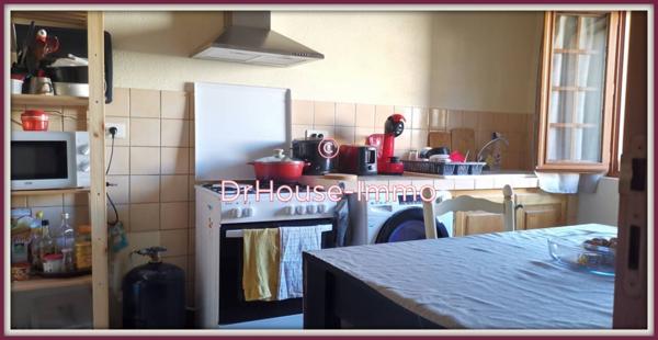 Immeuble à vendre 16 pièces de 384 m²