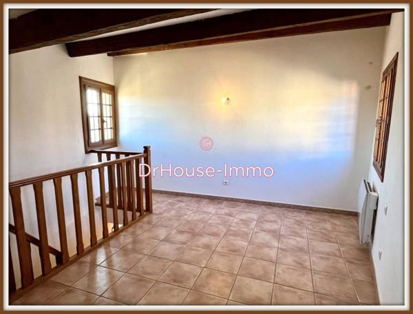 Immeuble à vendre 16 pièces de 384 m²