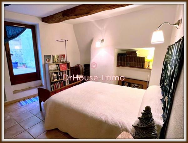 Immeuble à vendre 16 pièces de 384 m²