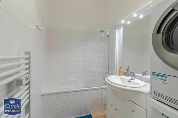 Appartement à vendre 3 pièces 68m² Sarlat-la-Canéda (24200)