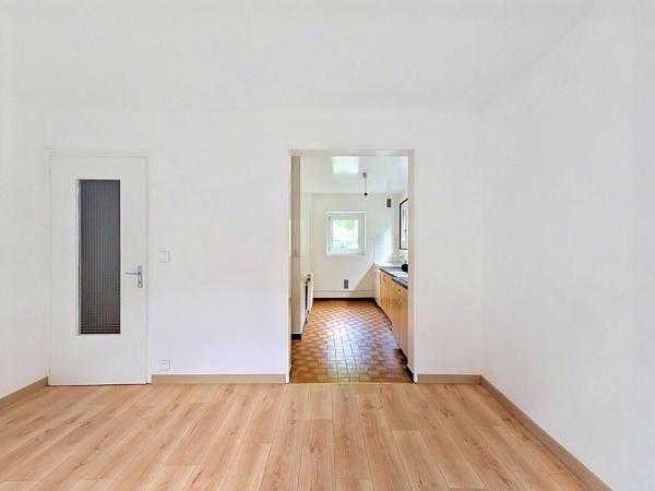 Appartement
         2 pièces
        - 39 m² 155 000 € *