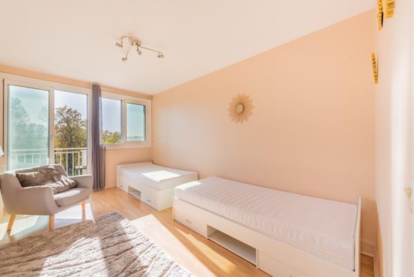 3 PIÈCES 2 CHAMBRES BORDS DE MARNE