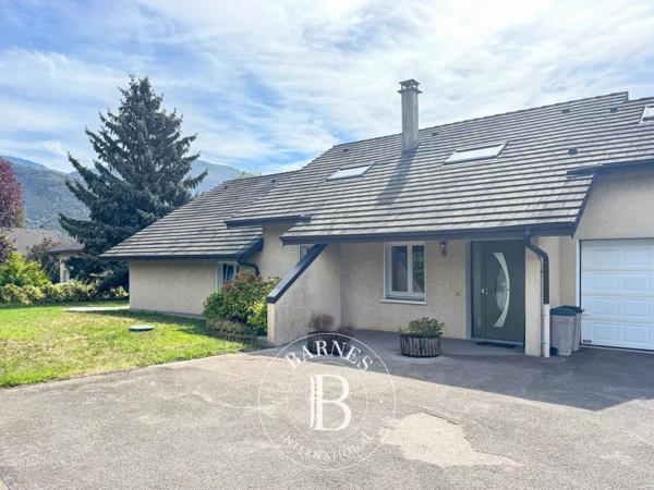 Chambéry, Maison 3 Chambres -  191 m² à vendre