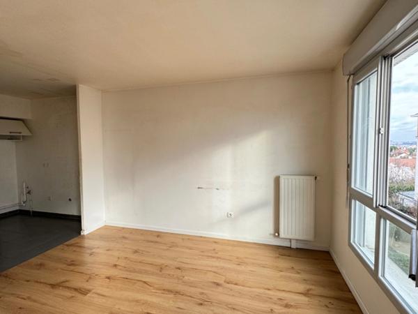 Appartement à vendre 2 pièces lumineux à ROSNY SOUS BOIS (93),