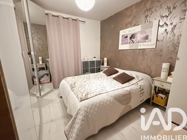 Appartement à vendre 2 pièces 42 m² Saint-Fargeau-Ponthierry