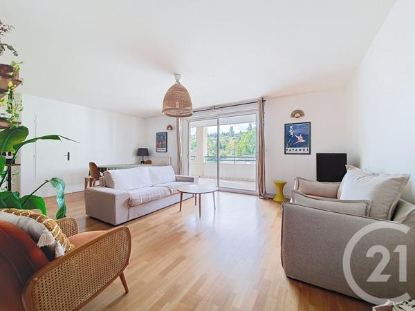 Appartement F4 à vendre  4 pièces - 93,71 m2 CLERMONT FERRAND - 63