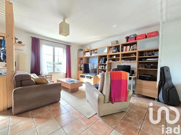 Maison à vendre 5 pièces 96 m² Saint-Caprais-de-Bordeaux