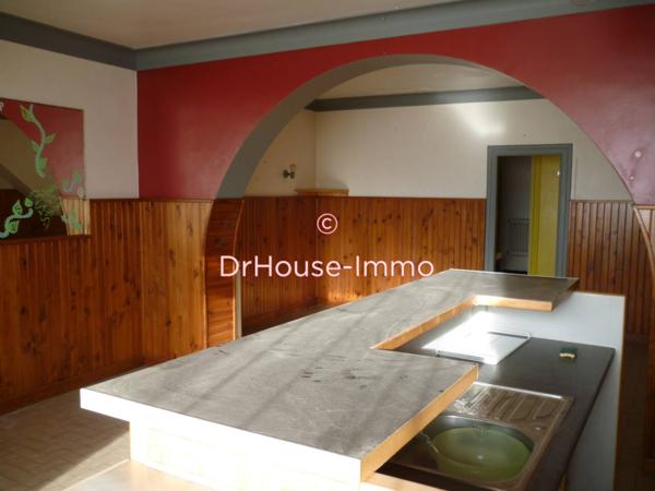 Immeuble à vendre 7 pièces de 180 m²