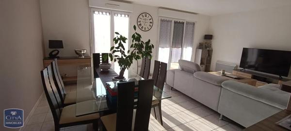 Maison à louer 4 pièces 80.2m² Saint-Denis-lès-Bourg (01000)