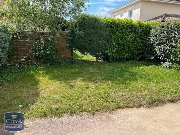 Maison à louer 4 pièces 80.2m² Saint-Denis-lès-Bourg (01000)