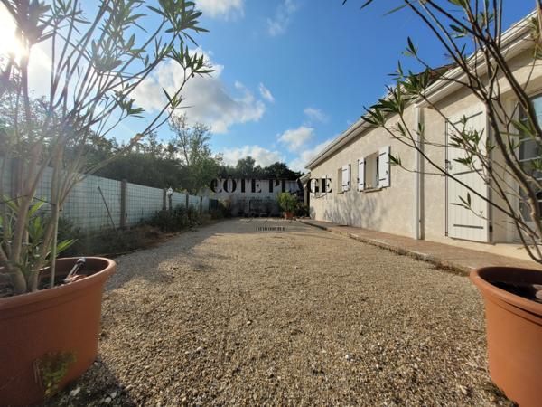 Saint-Sulpice-de-Royan (17200) Saint-Sulpice-De-Royan : maison 5 pièces - piscine + studio avec terrain arboré - PRIX DE VENTE HAI 420 000€