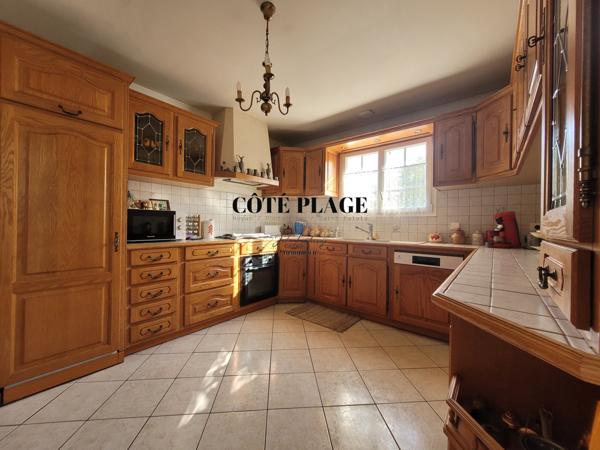 Saint-Sulpice-de-Royan (17200) Saint-Sulpice-De-Royan : maison 5 pièces - piscine + studio avec terrain arboré - PRIX DE VENTE HAI 420 000€