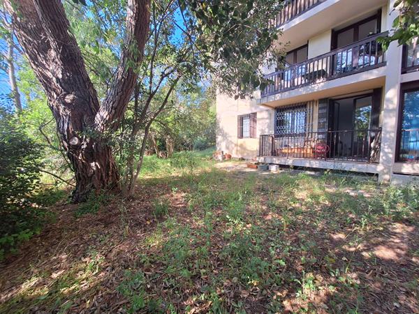 Appartement 4 pièces à vendre à Aix-en-Provence, quartier Tassigny
