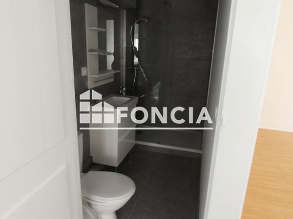Location Appartement 2 pièces 36.64 m² - 6 PLACE SAINT BRUNO Grenoble 38000