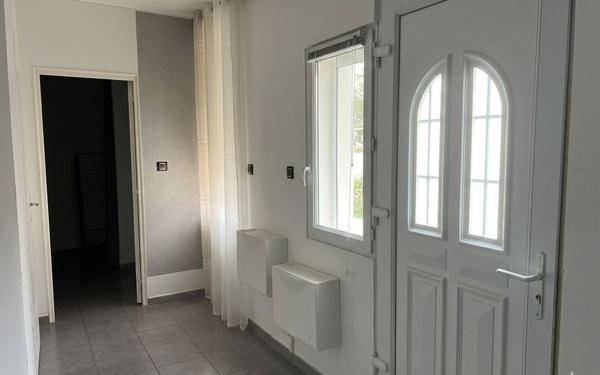 Appartement à louer    2 pièces •  Nîmes