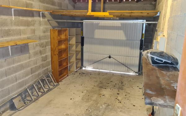 Maison à louer    4 pièces •  Mèze