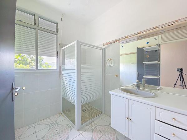 Grand Appartement en Rez-de-Jardin