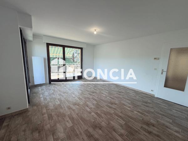 Location Appartement 4 pièces 86.76 m² - 8-10 CHEMIN DES CROZ Thonon Les Bains 74200