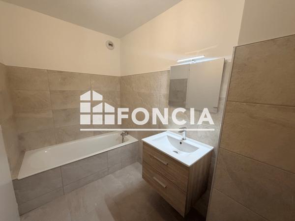 Location Appartement 4 pièces 86.76 m² - 8-10 CHEMIN DES CROZ Thonon Les Bains 74200