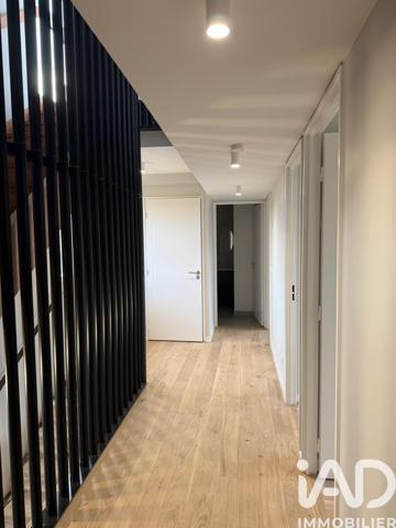 Maison à vendre 5 pièces 242 m² Bordeaux