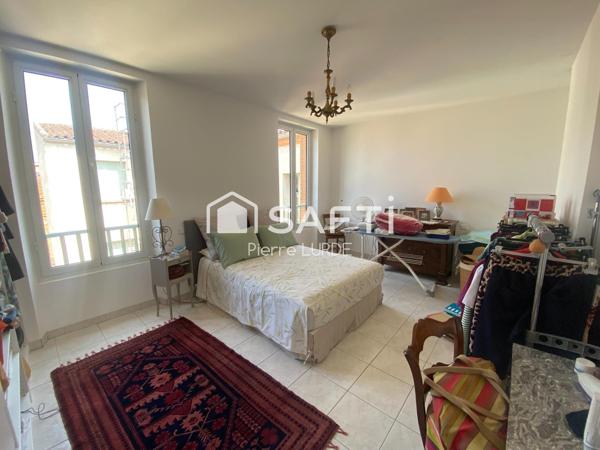 Appartement T2 de 70 m2 avec stationnement