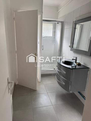 Immeuble 7 appartements avec balcon et cave,