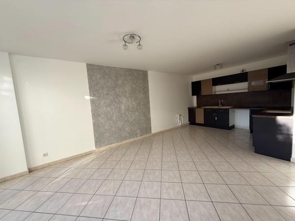 Appartement à vendre 3 pièces MEAUX (77)