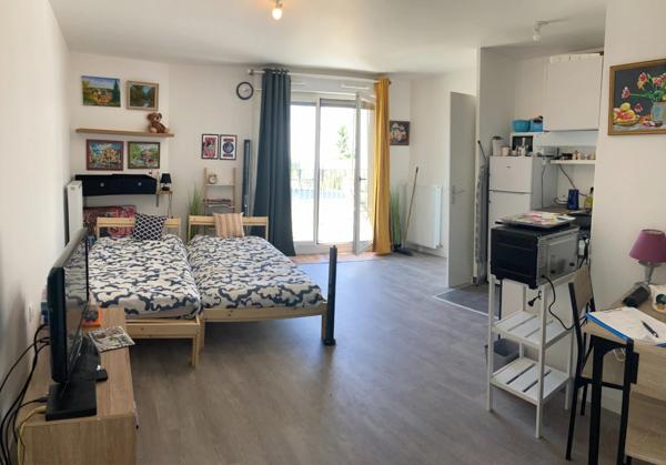 Appartement à vendre 1 pièces BUSSY SAINT GEORGES (77)