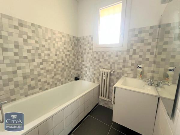 Appartement à louer 3 pièces 60m²